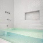 Lucid clear bathtub