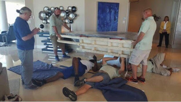 Piano moving specialists in Naples