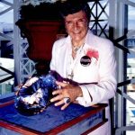 world's largest rhinestone - Heart of Liberace