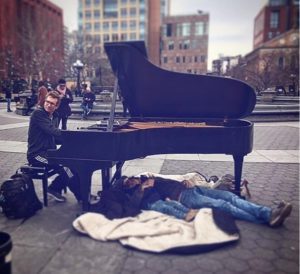 Classical pianist at Washington Square
